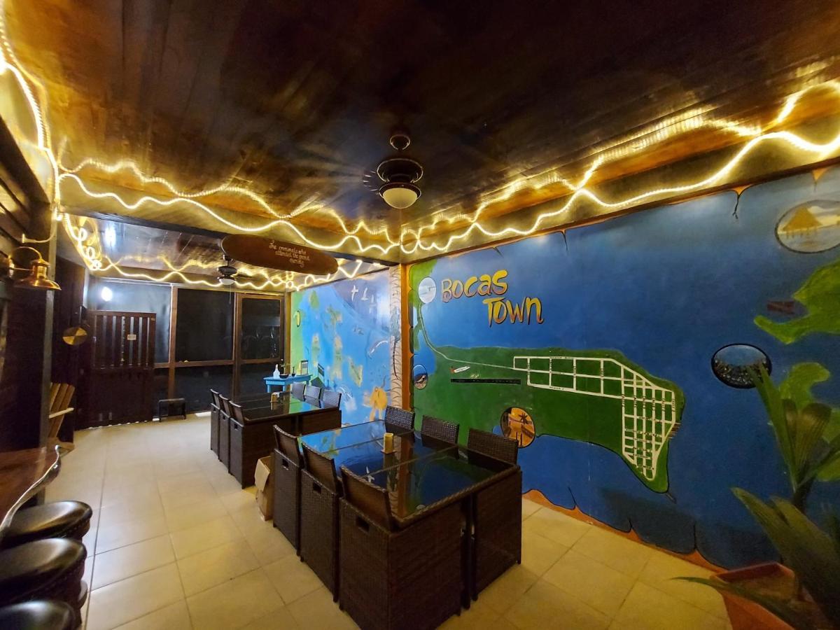Casa Oceana Bed & Breakfast Bocas del Toro Buitenkant foto